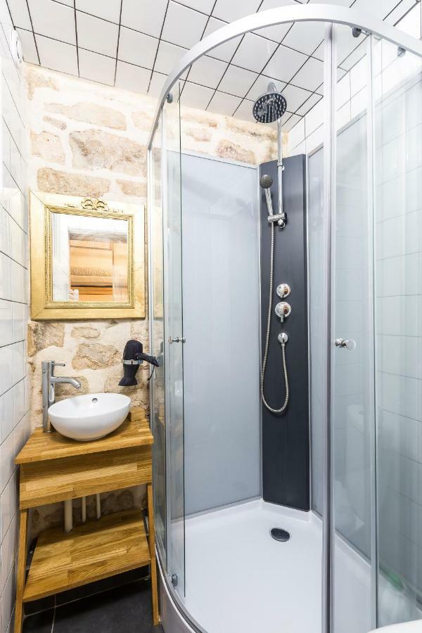 Pretty 25 M2 In A Lively District Διαμέρισμα Παρίσι Εξωτερικό φωτογραφία